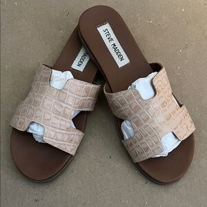 Steve Madden Pink Beige Croc-Embossed Slide Mules